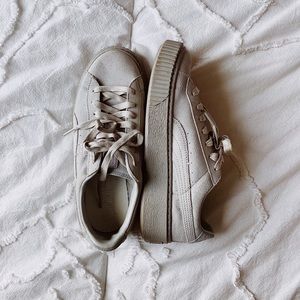 Puma platform reset gray sneaker